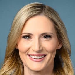 Laurel Lee