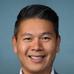 Derek Tran